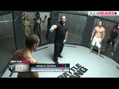 ❤️ Ultimate Fighter fode uma rapariga número logo após uma luta no ringue ❤️❌ Porno fodido em nós