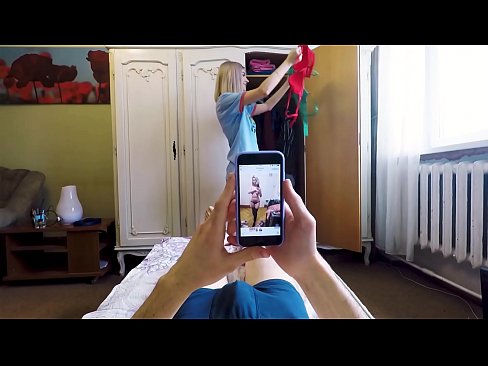 ❤️ A Stepsister fez o seu irmão ejacular mesmo antes da mãe chegar a casa ❤️❌ Porno fodido em nós