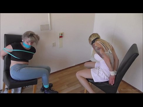 ❤️ Viciado / amarrado e amordaçado / donzela em apuros ❤️❌ Porno fodido em nós